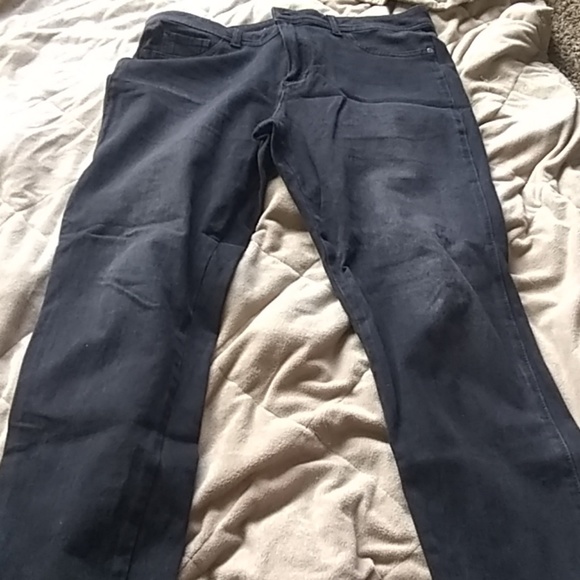 Jeans - Picture 2 of 3